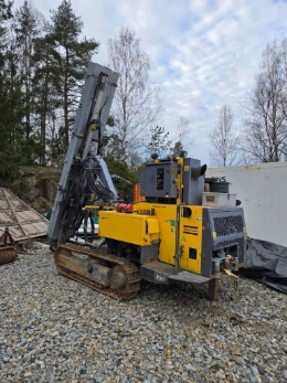 Atlas Copco Flexiroc T30R-03 Ljuddämpad / Silent feeder