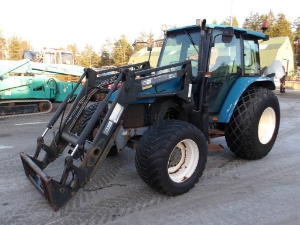 New Holland TL 90