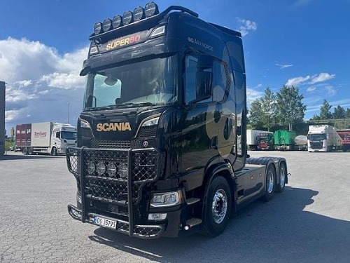 Scania S 560 Super80