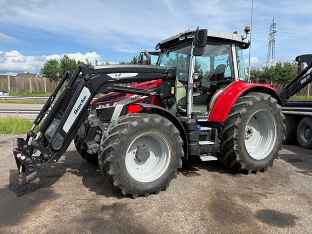 Massey Ferguson 5S.145 D6 Exlusive