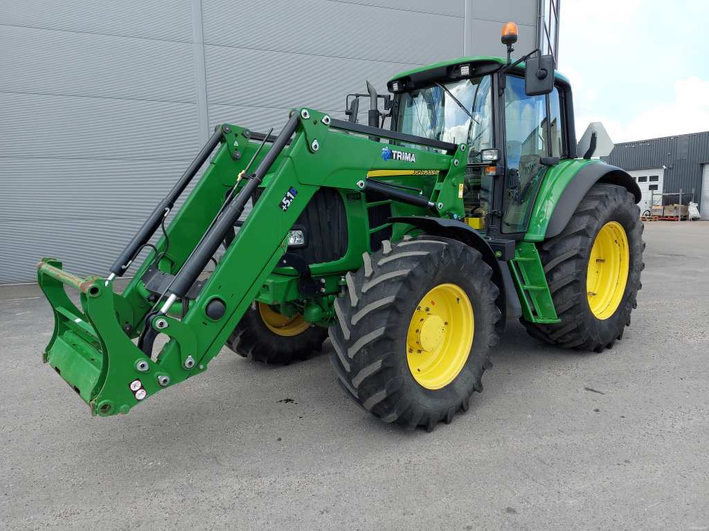 Brukte John Deere 6930 traktor til salgs
