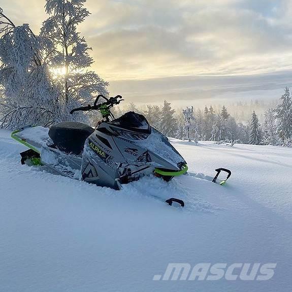 Brukt Snøscooter