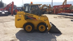 Komatsu SK07J, Mini Pale Gommate, Costruzioni