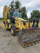 Komatsu WB93R-5, Terne, Costruzioni