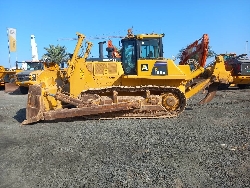 Komatsu D155A-6R (4 pieces available - Abu Dhabi), Crawler dozers, Construction