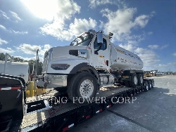 United WT5000, camiones de agua, Transporte