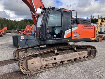 Hitachi ZX 300 LC-7 - Beltegraver - Anlegg - Nasta AS