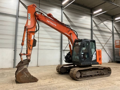 hitachi-zx-135-us-5-b,47ad4689.jpg