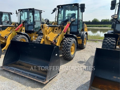cat-907-14,10210147_1.jpg