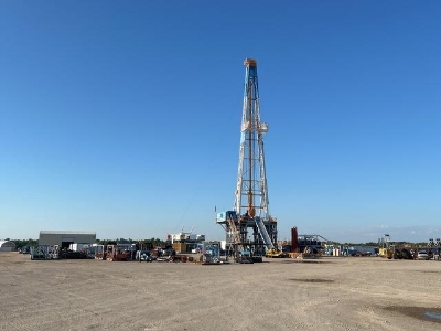 [Other] Drilling Rig - IDS 154 3 000 HP Complete w/Backyar