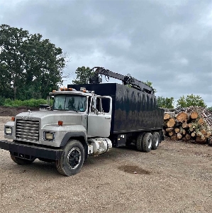 アメリカ ビンテージ　プレスドスチール MACK ARMY TRUCK 1979 Mack RM6864X Dump w/ Plow & Sander Auction | Auctions