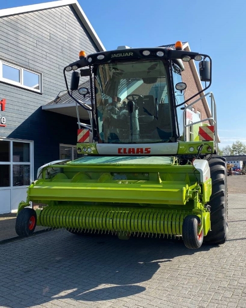 Forage harvesters Farm equipment & agricultural machinery Kamps de Wild