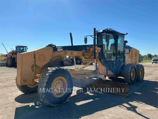 鉱業用モータ・グレーダ - CATERPILLAR WORLDWIDE