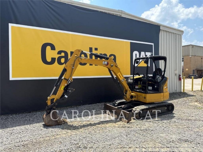 大型油圧ショベル12t以上（パワーショベル・ユンボ） - CATERPILLAR