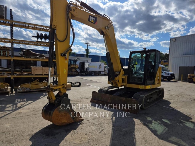 大型油圧ショベル12t以上（パワーショベル・ユンボ） - CATERPILLAR