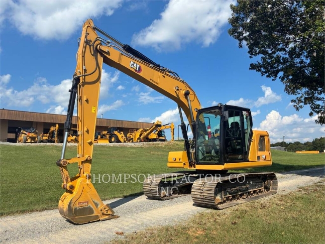 大型油圧ショベル12t以上（パワーショベル・ユンボ） - CATERPILLAR