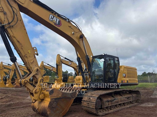 大型油圧ショベル12t以上（パワーショベル・ユンボ） - CATERPILLAR