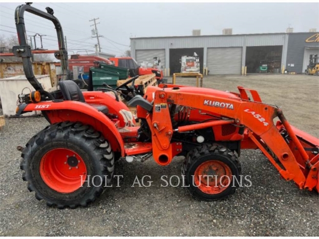 農業用トラクタ Caterpillar Worldwide