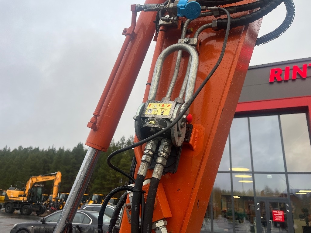 hitachi-zx-85-engcon-3-kauhaa,5ec25d16