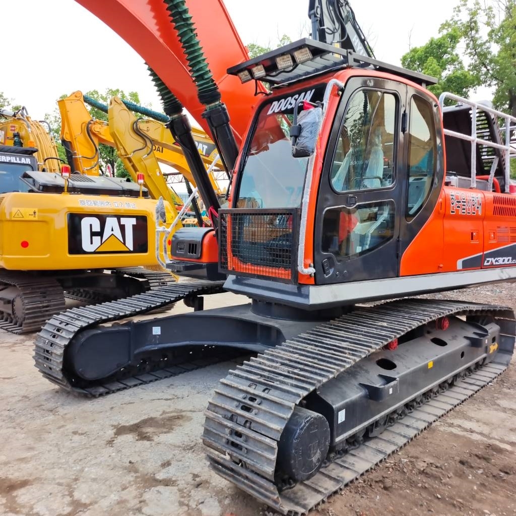 2023 Doosan DX 300-45065148