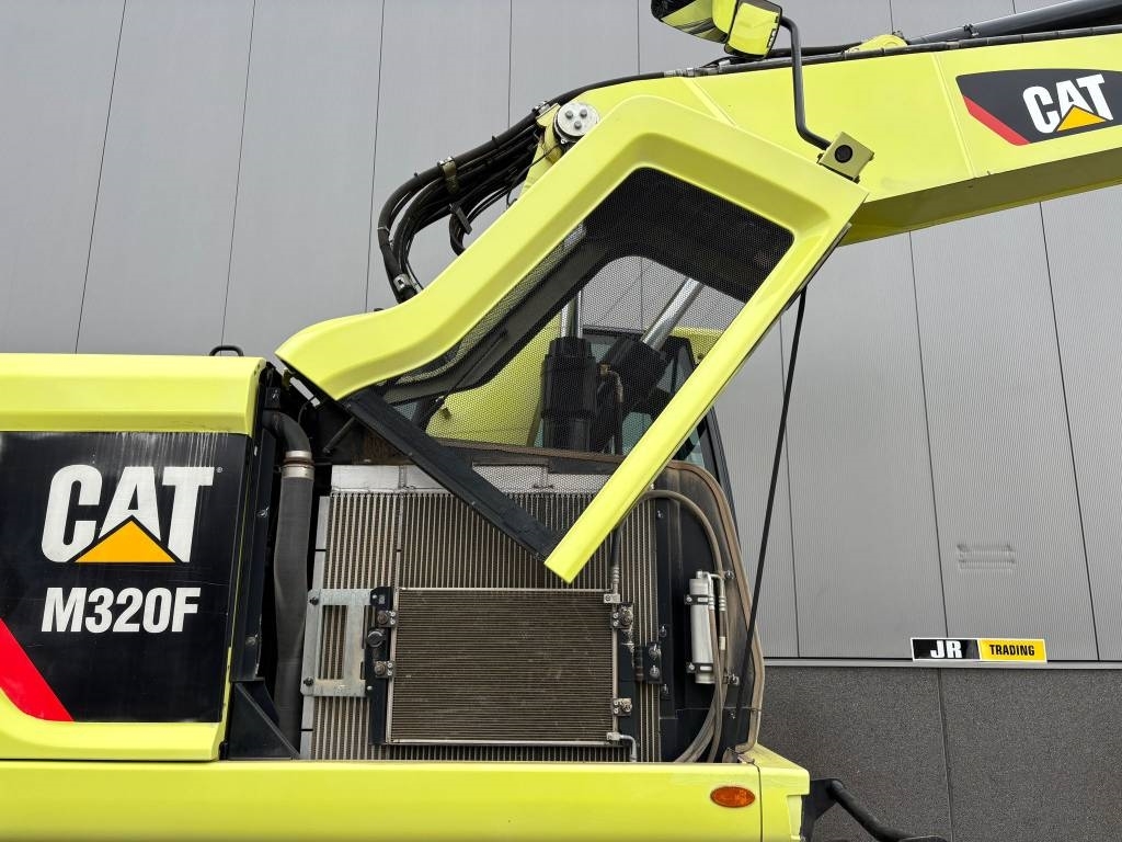 CAT M 320 F