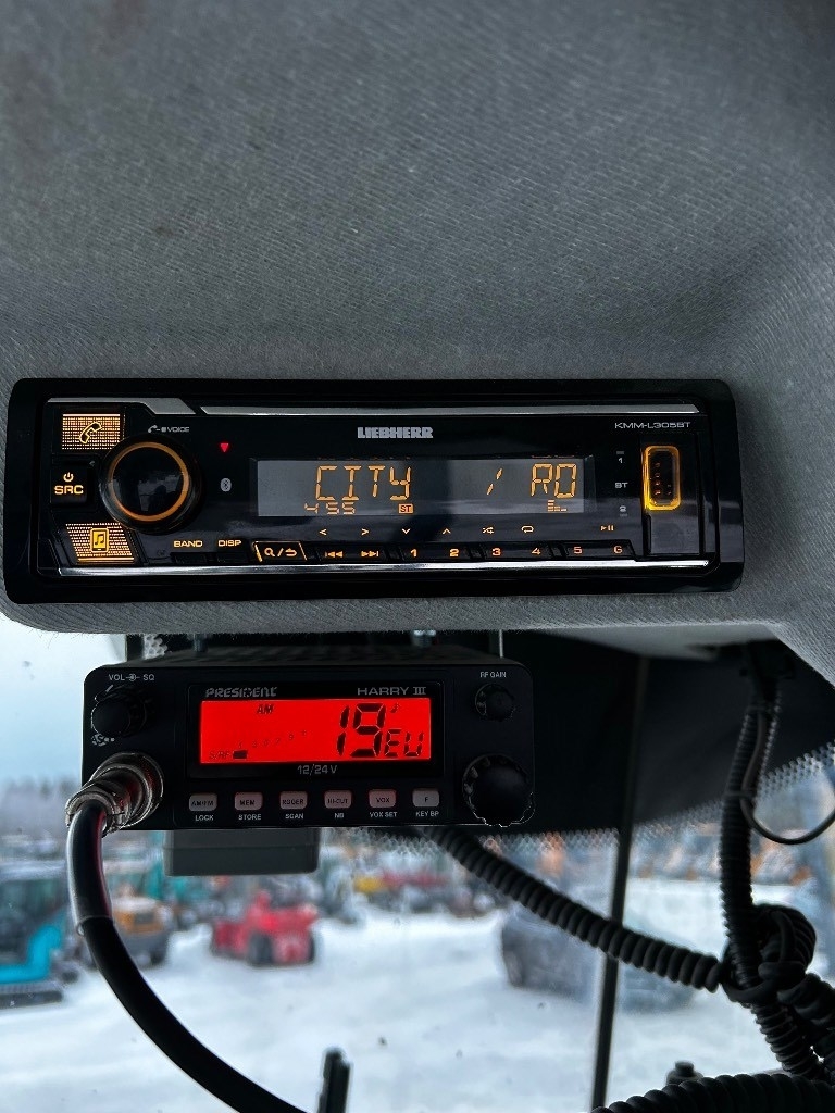 liebherr-538-speeder-aura-kera,4249e6cf