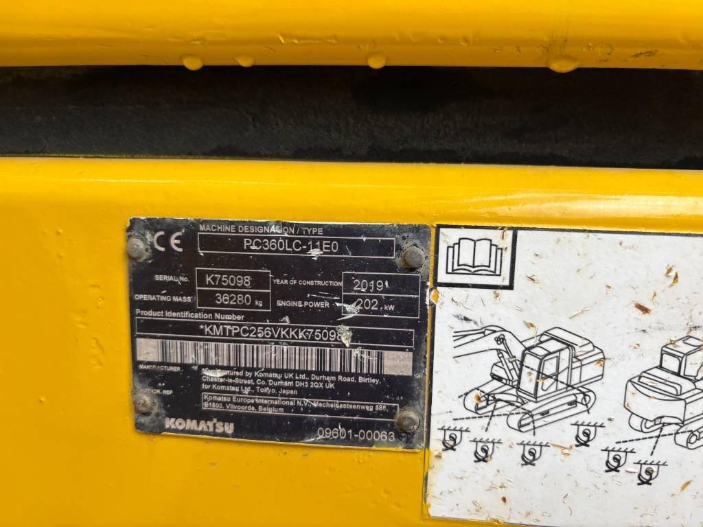 Komatsu PC360LC-11