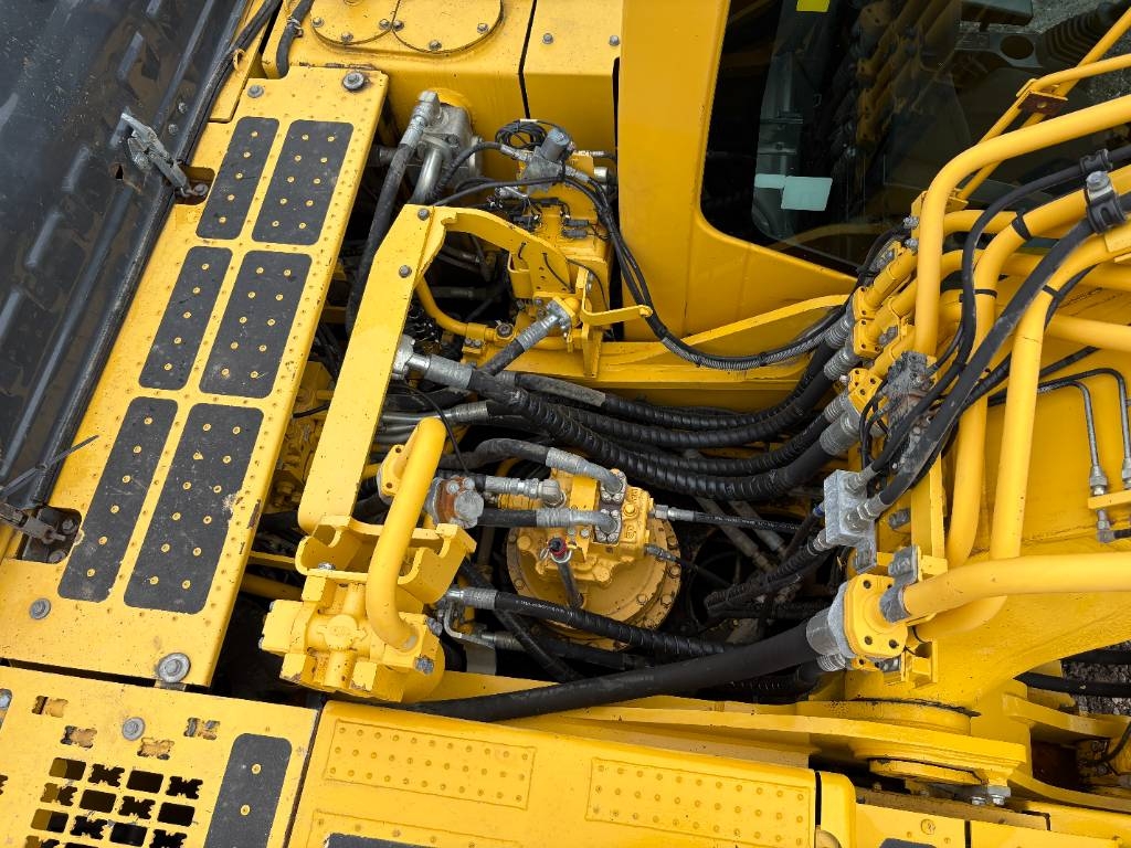Komatsu PC360LC-11