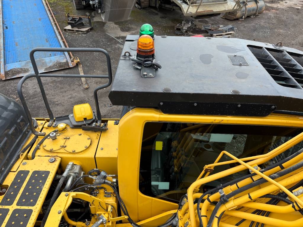 Komatsu PC360LC-11