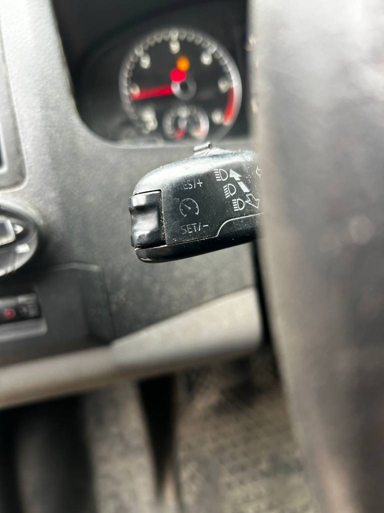 volkswagen-transporter-2xrenka,66dd3884