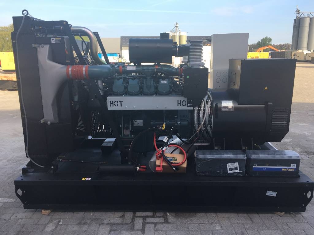 Двигатель doosan p158le