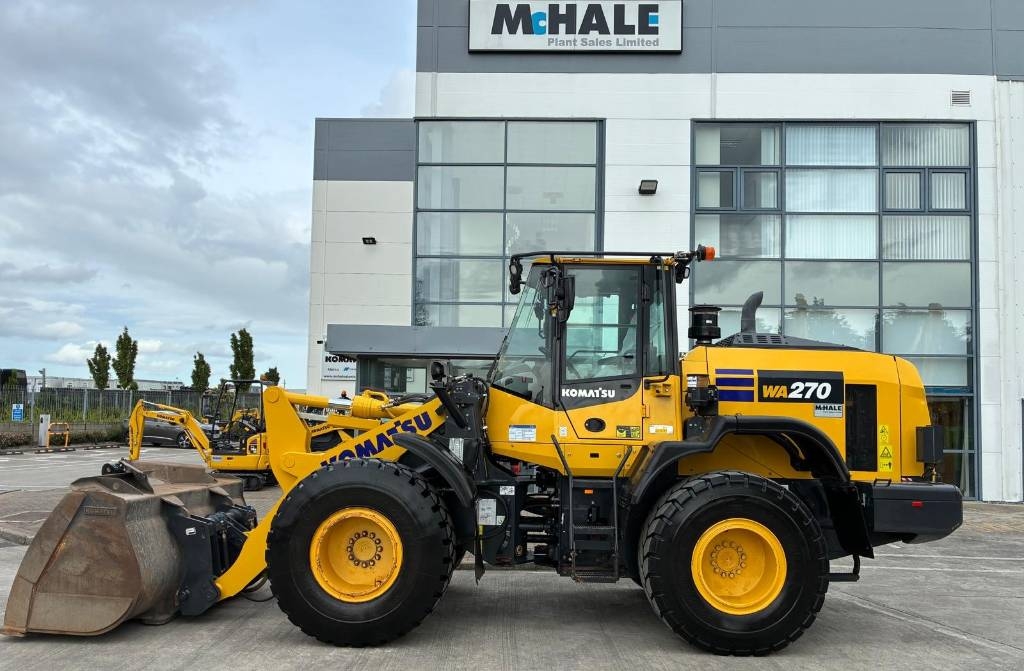 2022 Komatsu 8-49309945