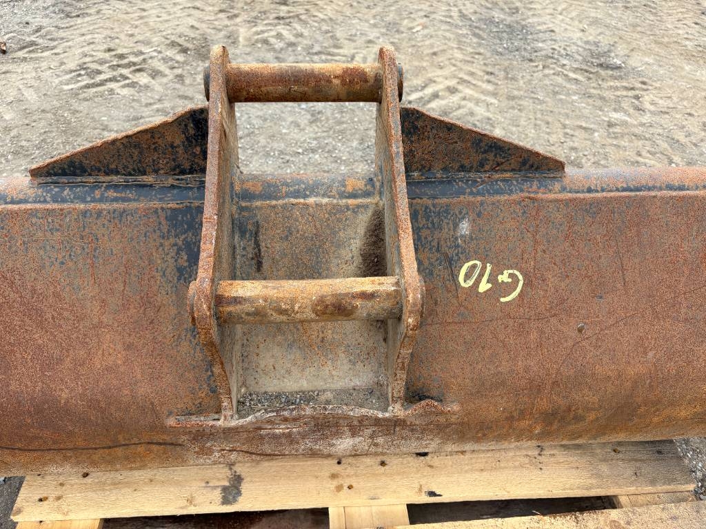 Attachment Sales Bucket
