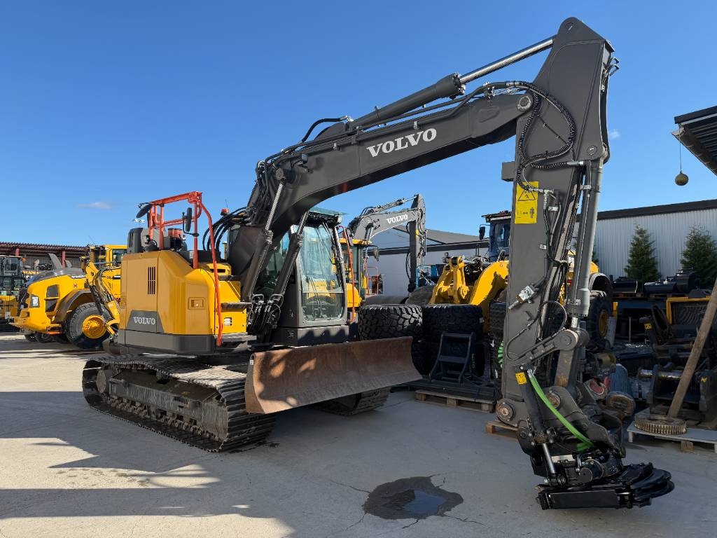Bandgrävare Volvo ECR 145 EL
