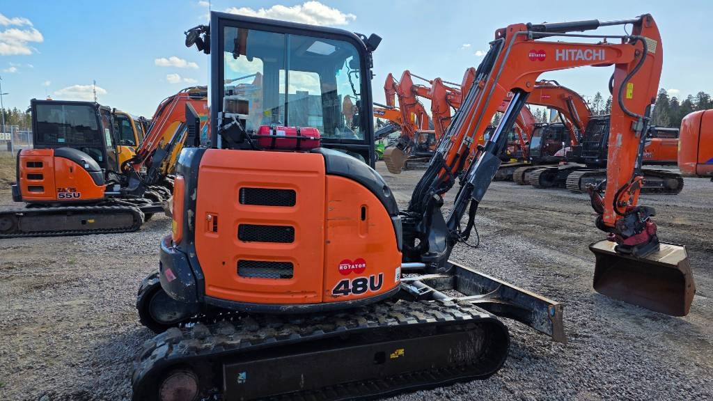 2014 Hitachi ZX48U-5A CLR