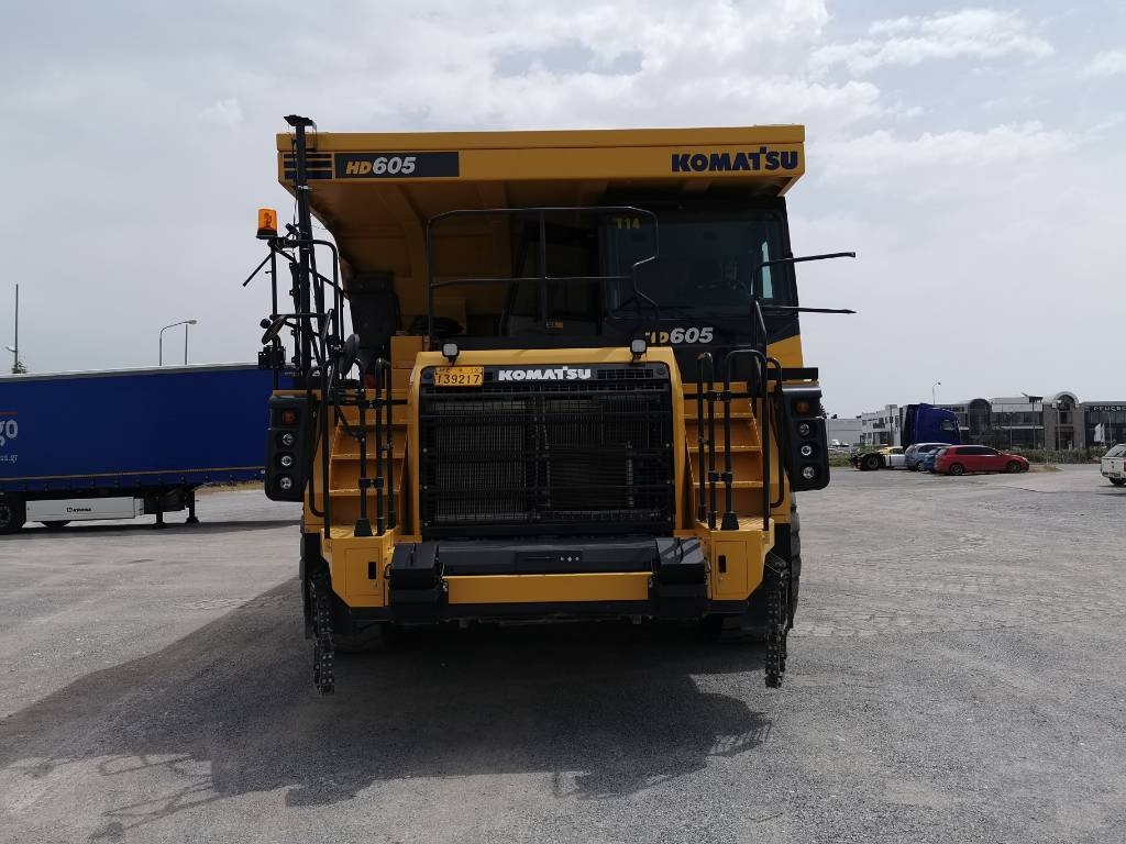 Komatsu HD6058 Rigid dump trucks Construction Equipment Komatsu