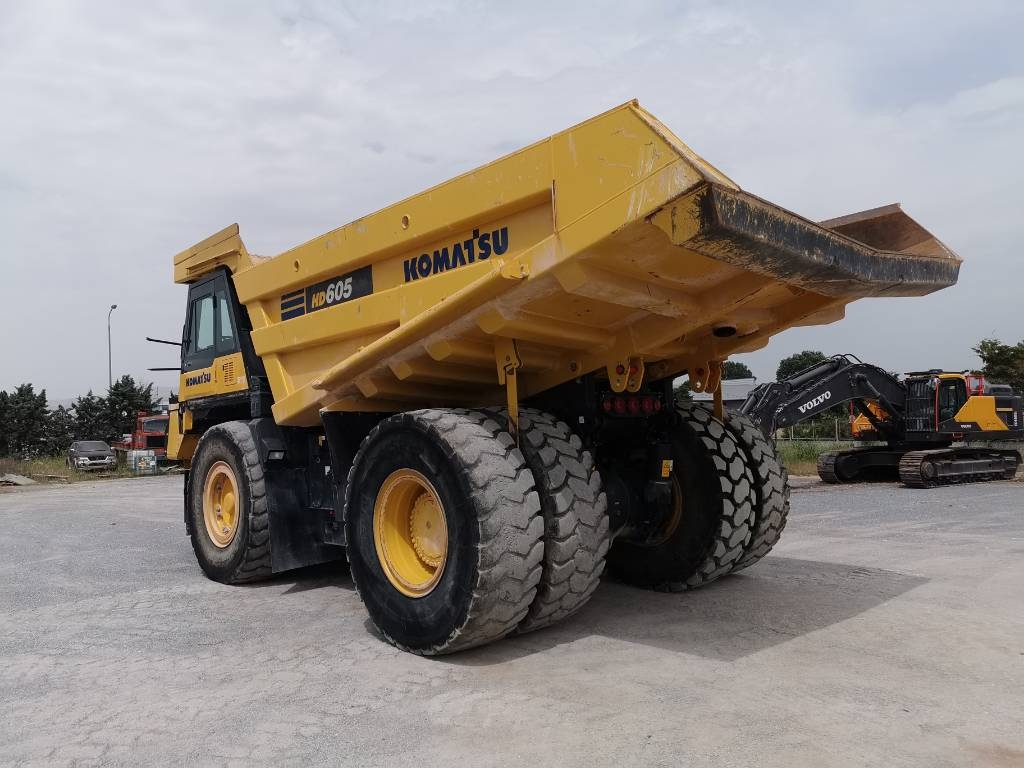 Komatsu HD6058 Rigid dump trucks Construction Equipment Komatsu