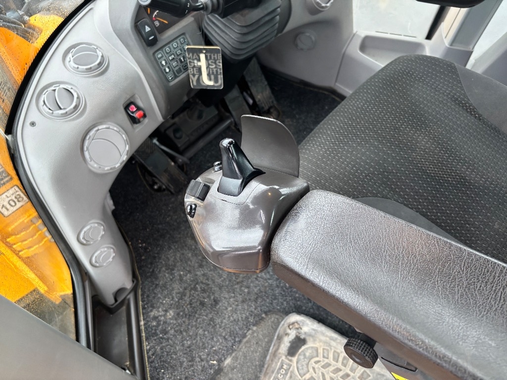 volvo-l-150-h-huippu-varustelt,afb67207