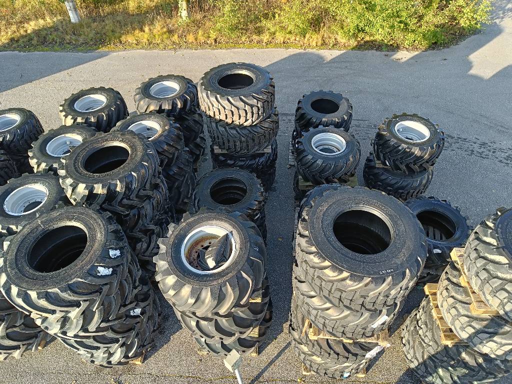 Nokian F 20 SF 750/55x26,5 Offset +85/-85, Tyres, wheels and rims, Forestry