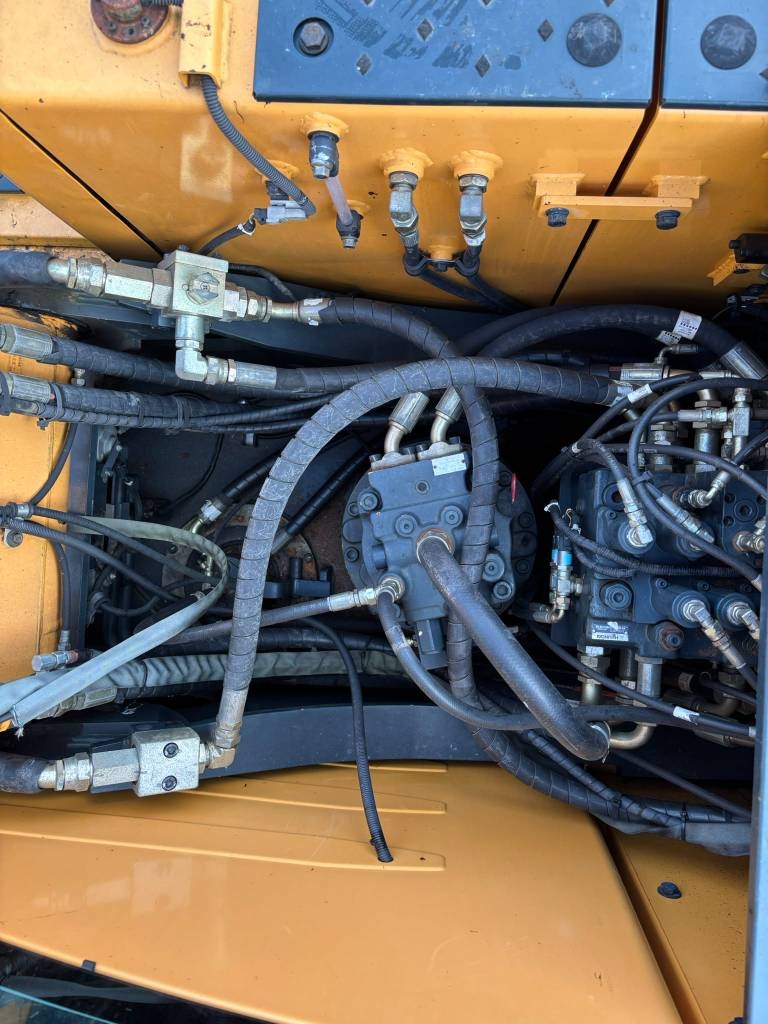 hyundai-robex-160-pyorittaja-r,d4adcf42