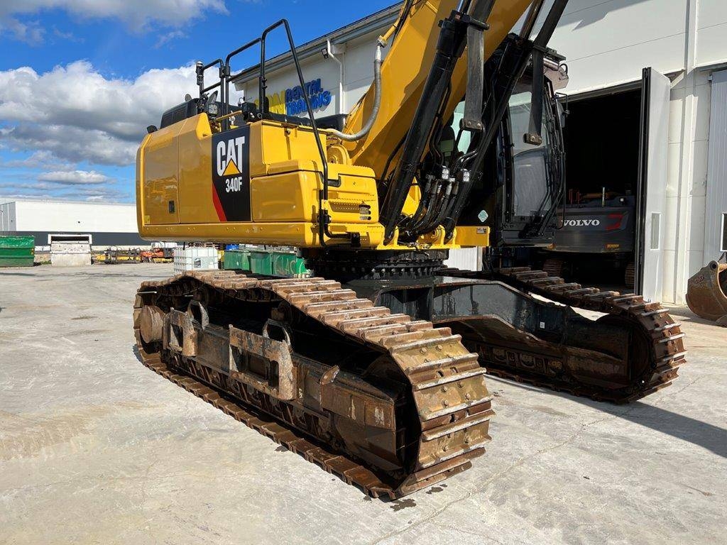 Köpa Begagnade Caterpillar 340F med Trimble 3D Bandgrävare till salu i