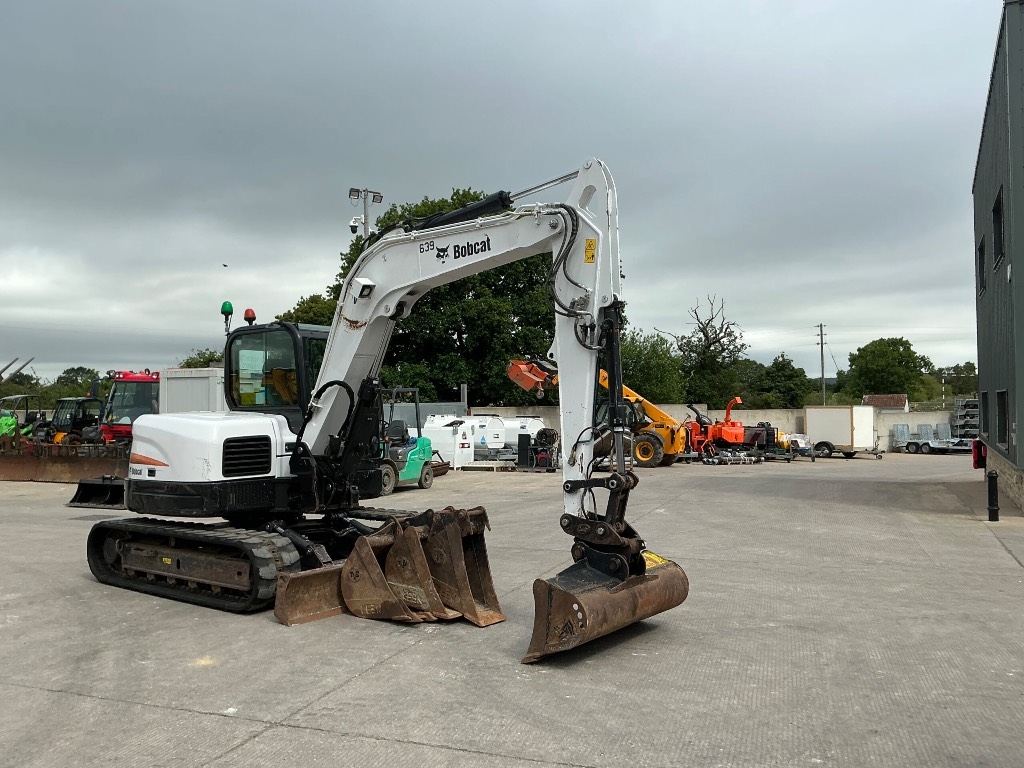 Bobcat E 85