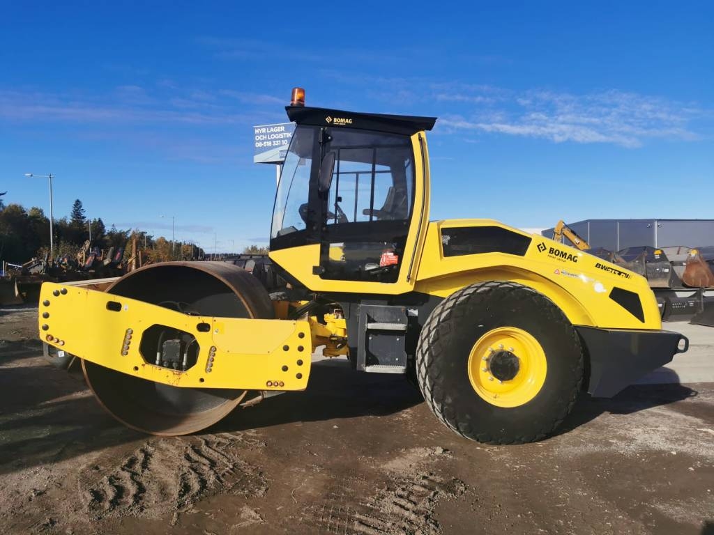 Vält Bomag BW213D-5