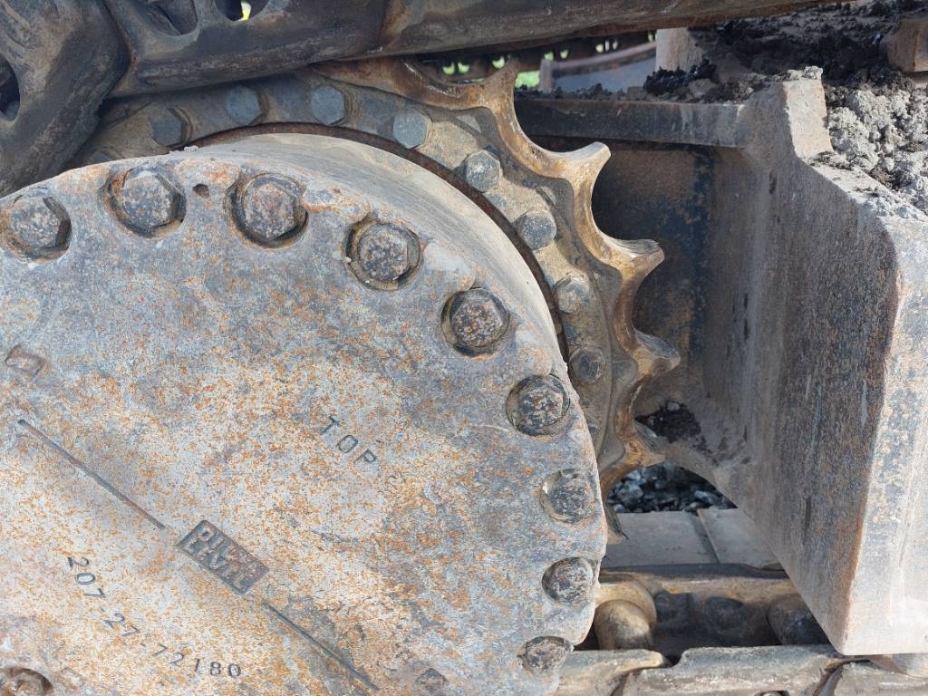 Komatsu HB365LC-3