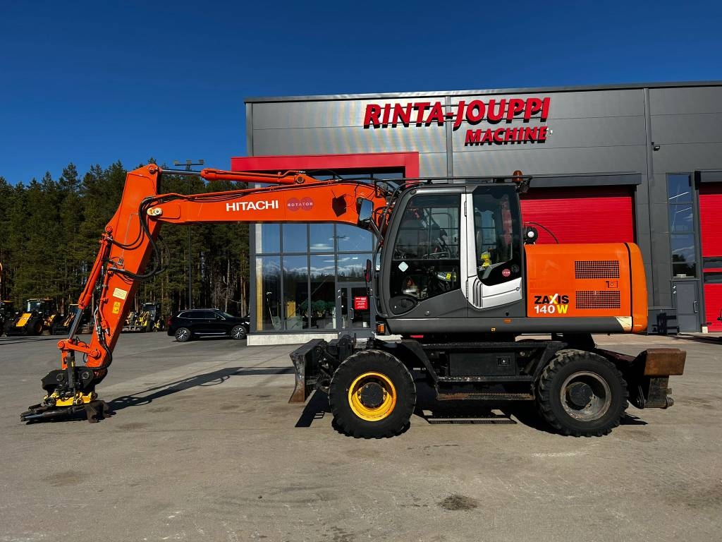 Wheeled Excavators - Construction equipment - Rinta-Jouppi Machine Wheeled Excavators - Construction equipment - Rinta-Jouppi Machine