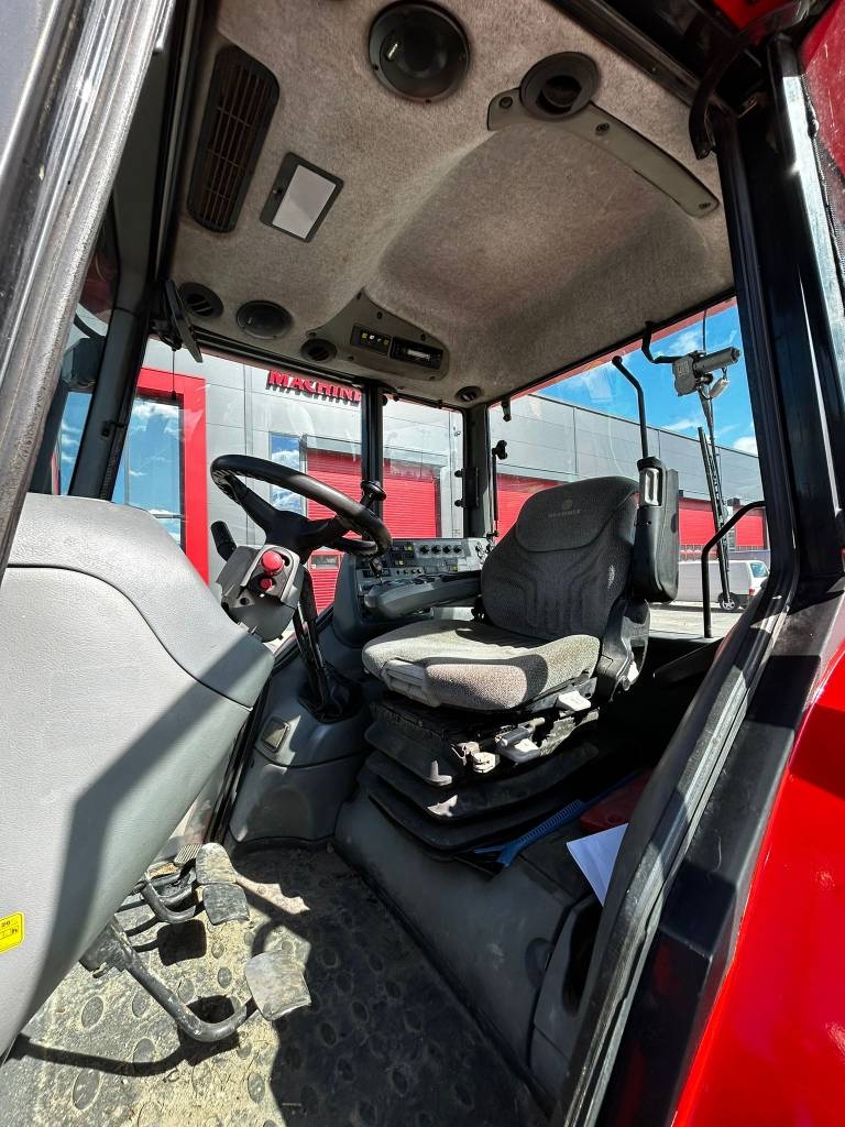 valtra-c-130-etukuormaaja-kauh,65e883ac