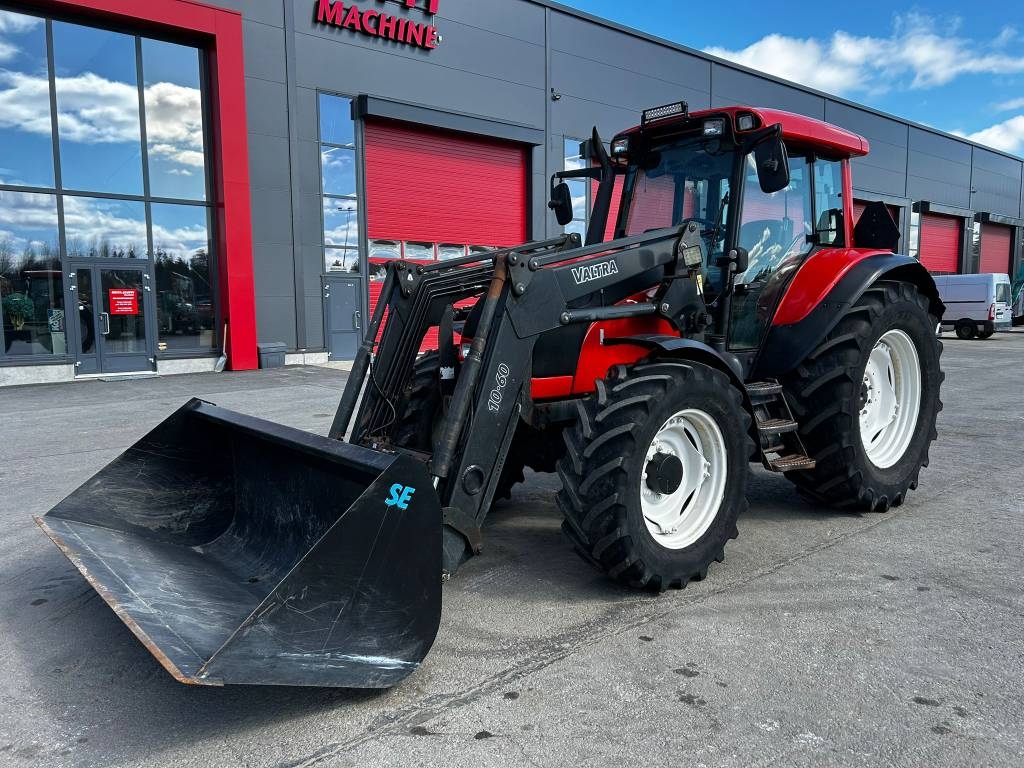 valtra-c-130-etukuormaaja-kauh,6a59d645