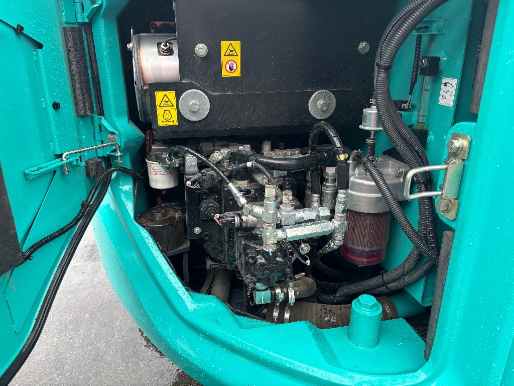 kobelco-sk-75-sr-pyorittaja-2,fe384ce9