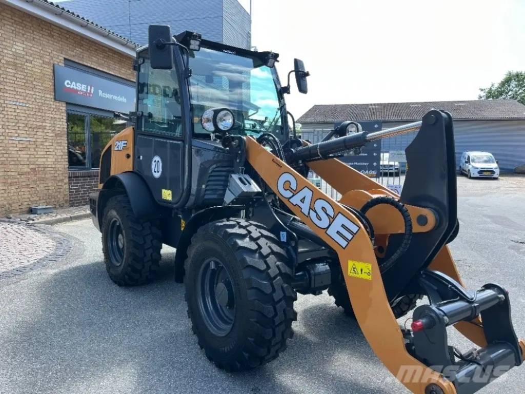 CASE 21 F