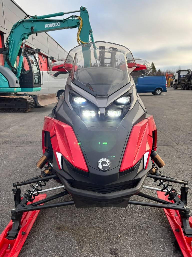 lynx-rave-600r-e-tec-vahan-aje,3939f2ba